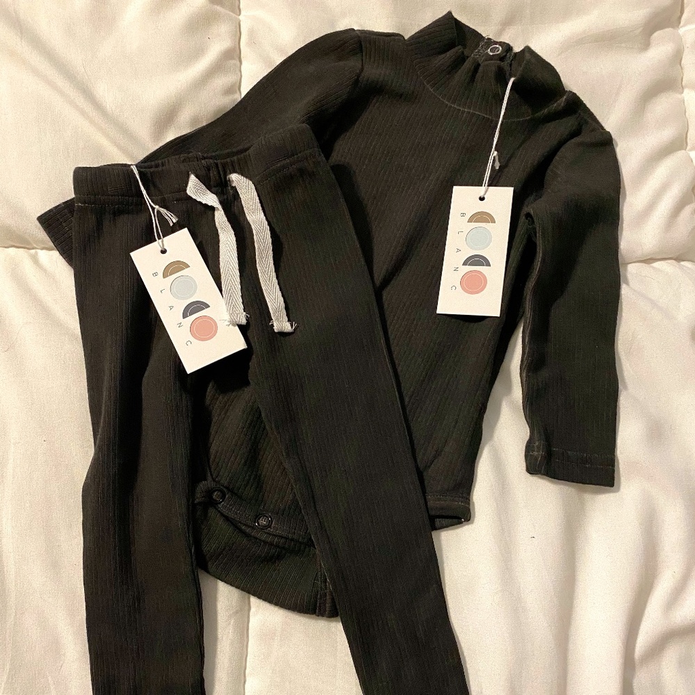 NWT Coco Blanc 6/9 Month Onesie Set - Black